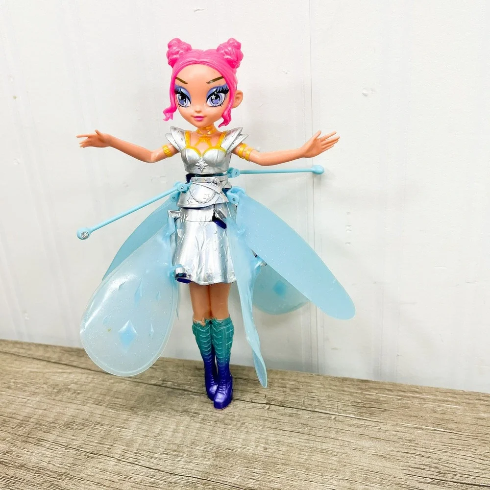 Spin Master Hatchimals Pixies Crystal Flyers Silver Flying Doll Pink Hair Pink